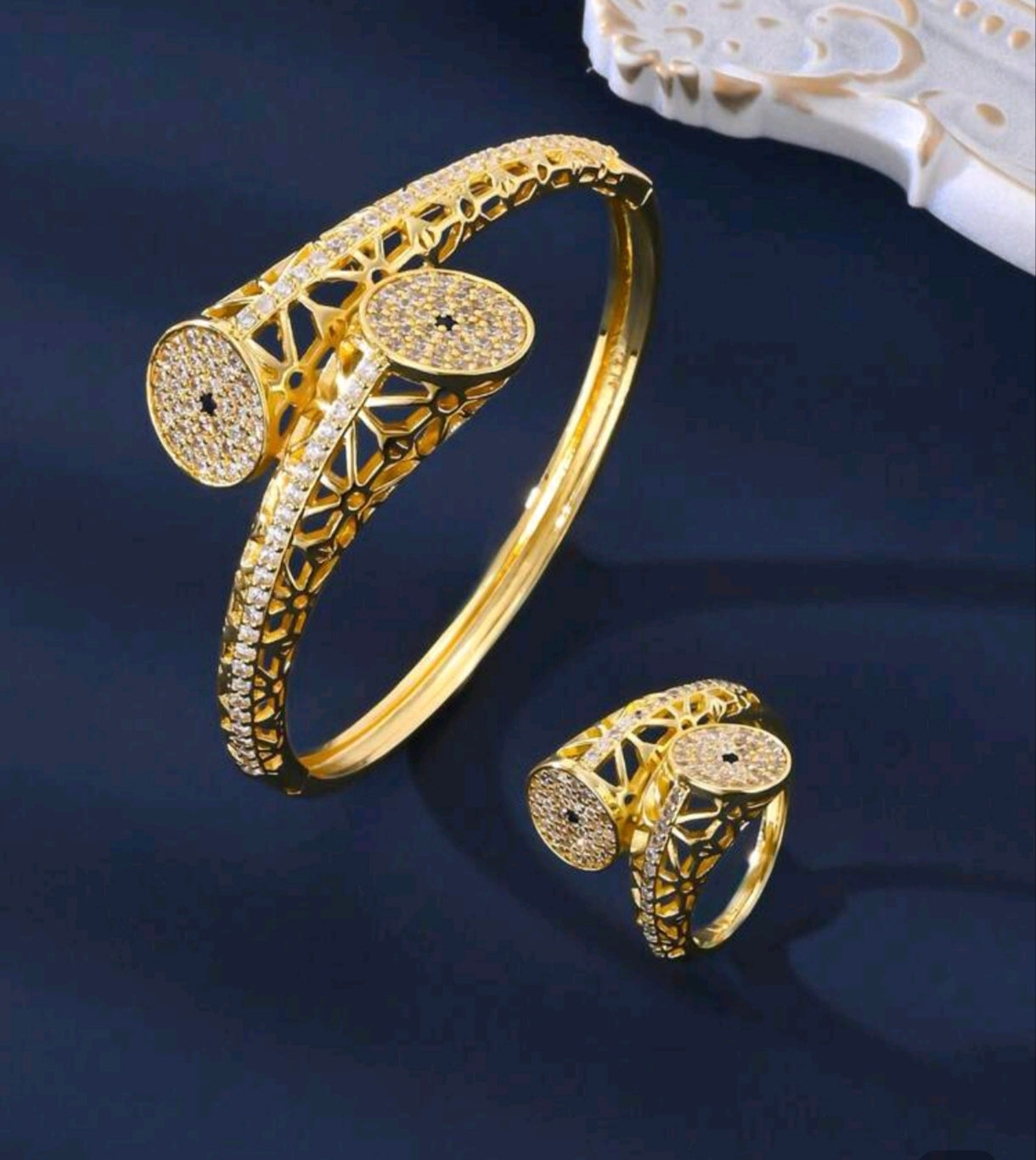 Modernes neues Design Hypoallergener 18k Schmuckset